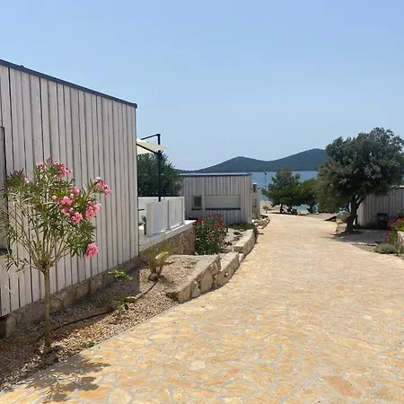 Buqez Eco - 37 And 40 * פאקוסטאן