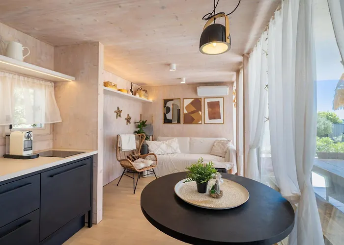 Villa Buqez Eco - 37&40