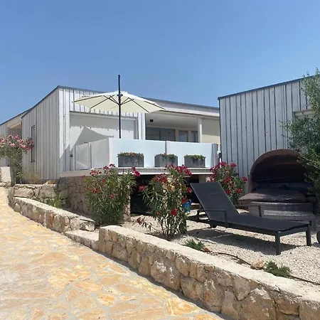 Buqez Eco - 37 And 40 ヴィラ *