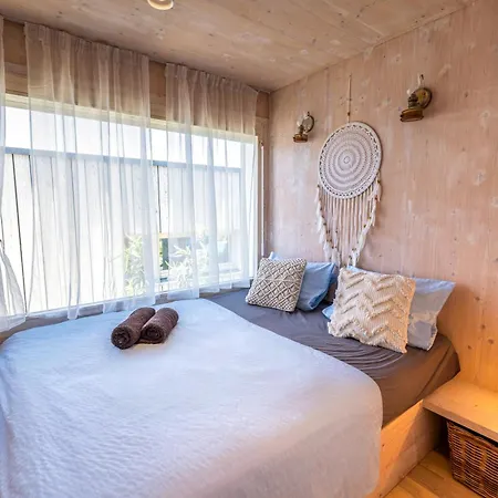 Buqez Eco - 37 And 40 ヴィラ Pakoštane